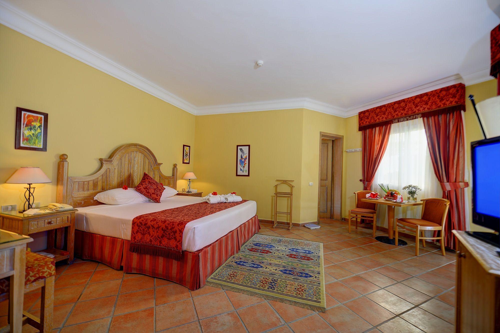 Stella Sea Club Hotel Айн-Сохна Экстерьер фото